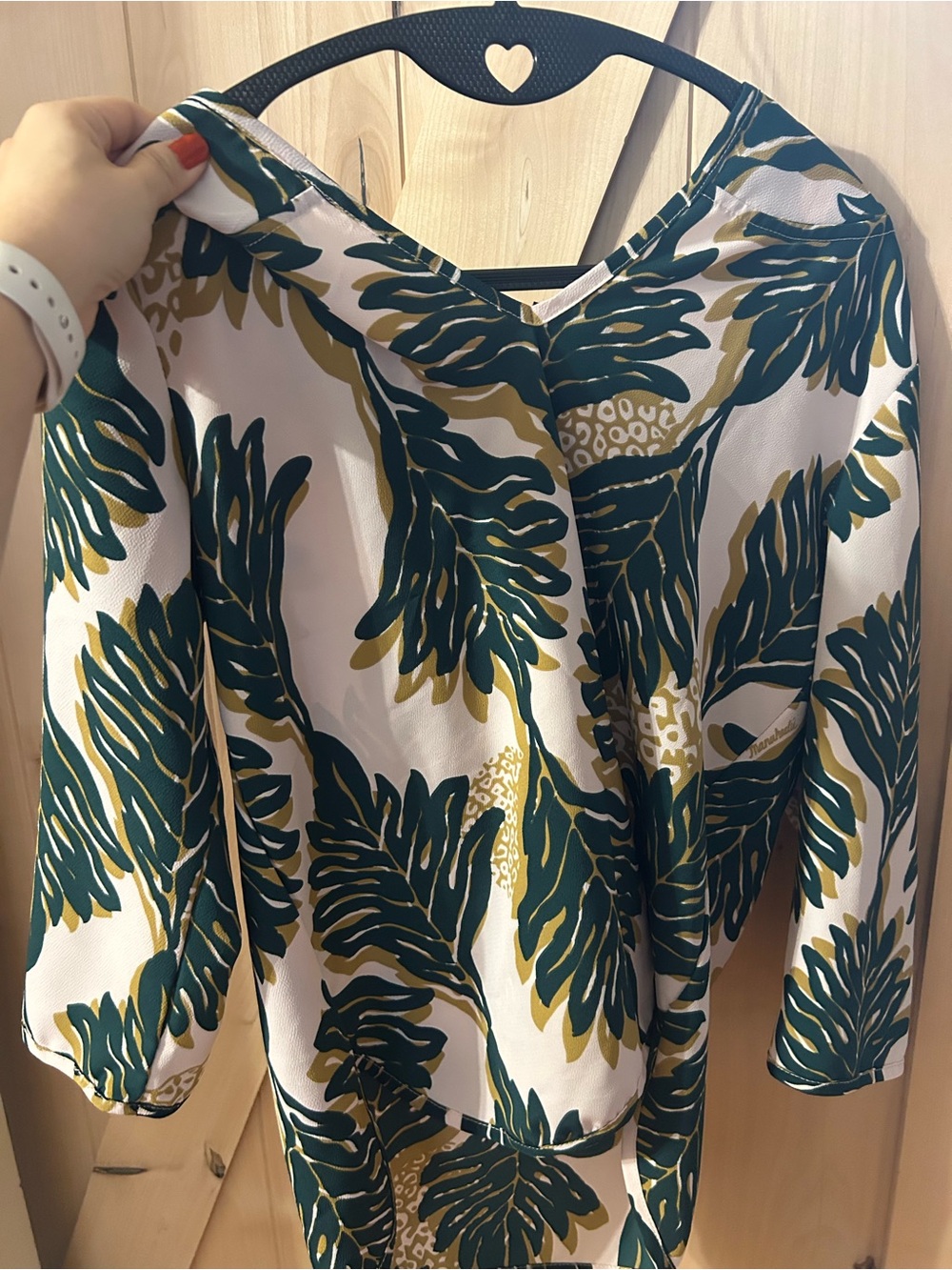 Manuhealiʻi ʻulu hoodie
